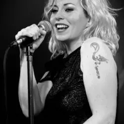 Anneke van Giersbergen
