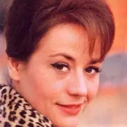 Annie Girardot