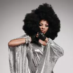 Barbara Tucker