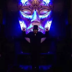 Claptone