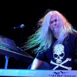 Clive Nolan