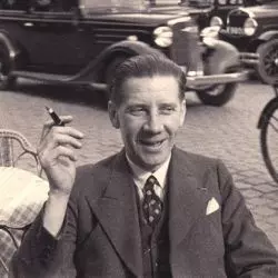 Francis De Bourguignon