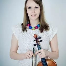 Lauren MacColl