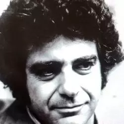 Loris Tjeknavorian