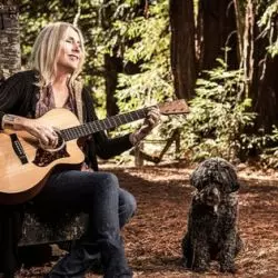 Pegi Young