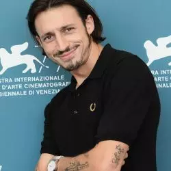 Roméo Elvis