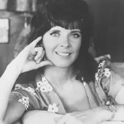 Susan Raye