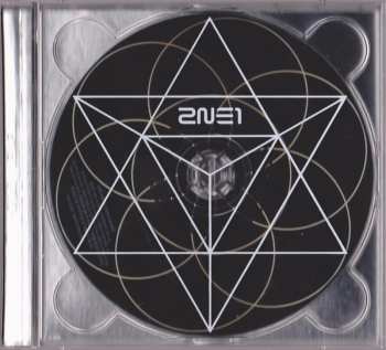 CD 2NE1: Crush
