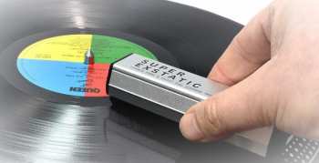 Technique audio Analogis 6086 Brush 2 - kartáček na LP karbonový a samet