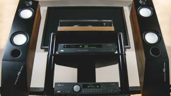 Technique audio AQ Wega 78 Ořech