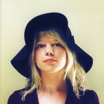 Basia Bulat: Oh, My Darling
