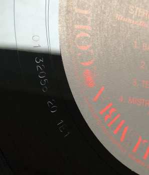 LP Blue Öyster Cult: Tyranny And Mutation