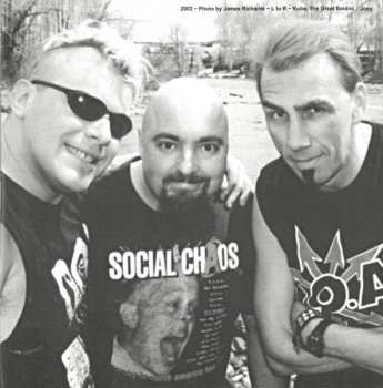 CD D.O.A.: War And Peace - D.O.A. 25th Anniversary Anthology