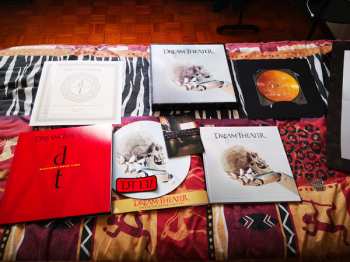 2LP/2CD/DVD/SP/Coffret/Blu-ray Dream Theater: Distance Over Time DLX | LTD | NUM | PIC | CLR