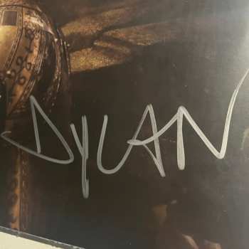 LP Dylan: Love Is War