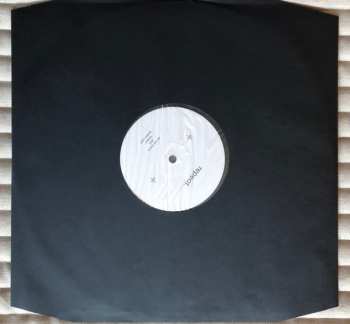 LP Elephant Tree: Habits 