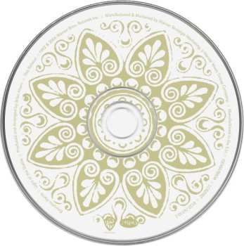 CD Emmylou Harris: Light Of The Stable