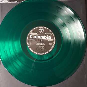 LP Tom Baxter: Feather & Stone LTD | NUM | CLR