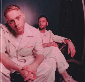 CD Flawes: < >> - One Step Back, Two Steps Forward