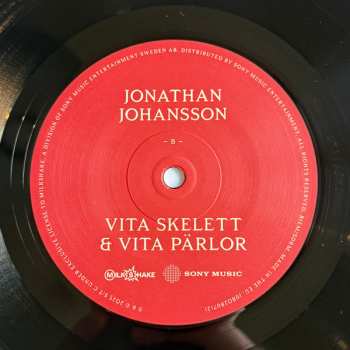 LP Jonathan Johansson: Vita Skelett & Vita Pärlor