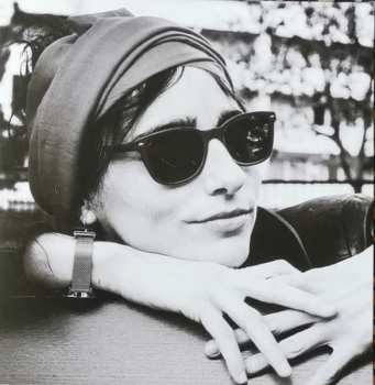 CD Justine Jérémie: Distraite