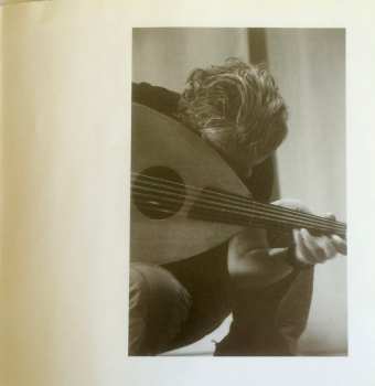 CD Kamilya Jubran: مكان = Makan