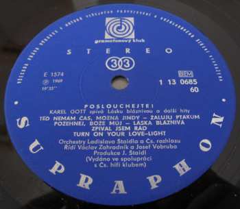 LP Karel Gott: Poslouchejte! Karel Gott Zpívá Lásku Bláznivou A Další Hity