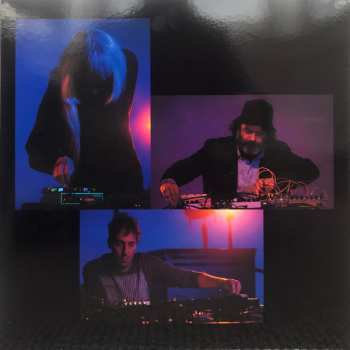 LP Oren Ambarchi: Each Side Has A Depth Of 5 Seconds   A Polka Dot Pattern In Horizontal Array   A Flickering That Moves Vertically = 一辺が5秒の深さ　横に並ぶ水玉模様　上下に移動する点滅