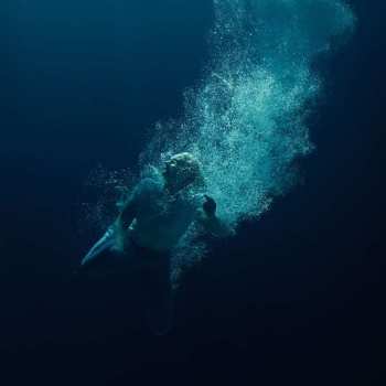 CD Låpsley: Through Water