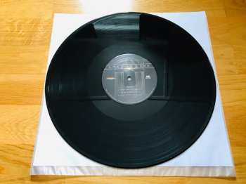 2LP Last In Line: II LTD