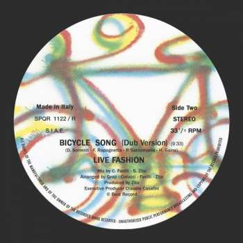 LP Live Fashion: Bicycle Song