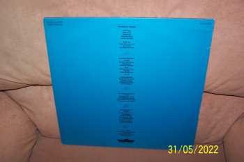 LP Lorry: Paperback Heroes