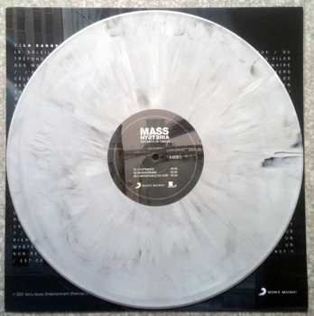 2LP Mass Hysteria: De Cercle En Cercle CLR | LTD