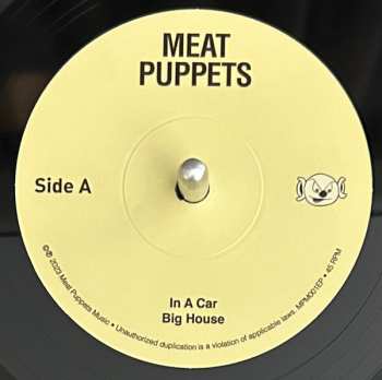 SP Meat Puppets: In A Car