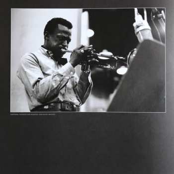 2LP/Coffret Miles Davis: Kind Of Blue LTD | NUM | DLX