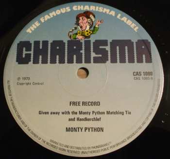 LP Monty Python: The Monty Python Matching Tie And Handkerchief