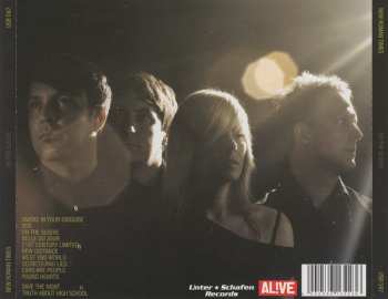 CD New Roman Times: On The Sleeve