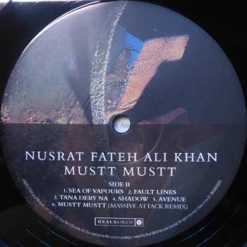 LP Nusrat Fateh Ali Khan: Mustt Mustt