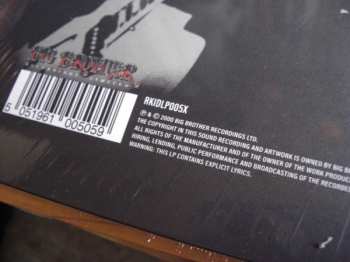 3LP Oasis: Familiar To Millions