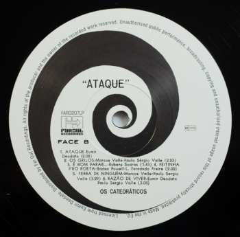 LP Os Catedráticos: Ataque