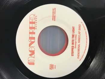 SP The Phenomenal Handclap Band: Traveler's Prayer / Stepped Into The Light