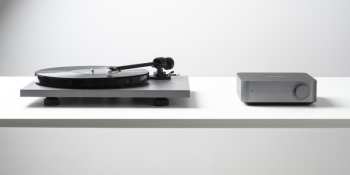 Technique audio Pro-ject Stereo Set Phono + Streaming -  Audio Set Se Zesilovačem Wiim A Gramofonem, šedý