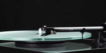 Technique audio Pro-ject T1 Evo + Om10 - Piano černá