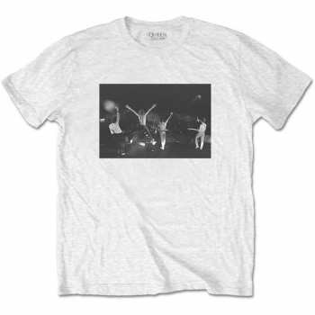 Merch Queen: T-shirt Crowd Shot 