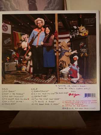 LP Red Yarn: Red Yarn's Old Barn