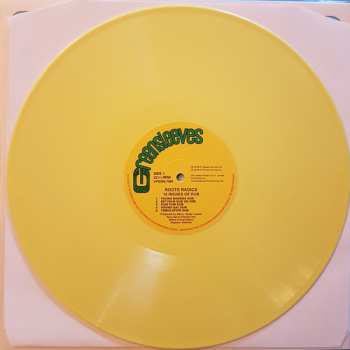 LP The Roots Radics: 12 Inches Of Dub CLR | LTD