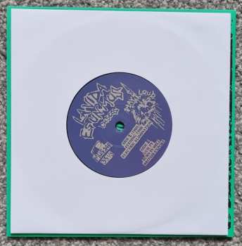 SP Stingray: Feeding Time