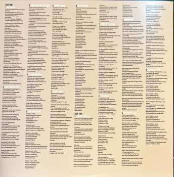 LP Suzanne Vega: Close-Up Vol 4, Songs Of Family
