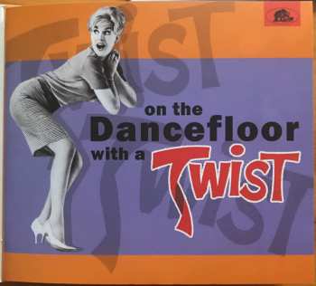CD Various: On The Dancefloor With A Twist