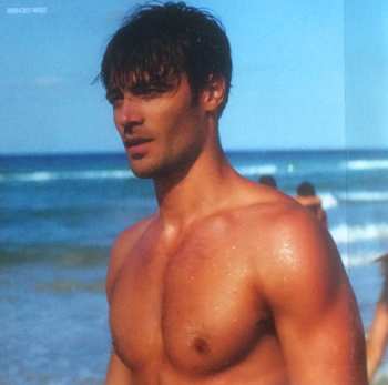 CD Various: Walking On Sunshine (Original Motion Picture Soundtrack)